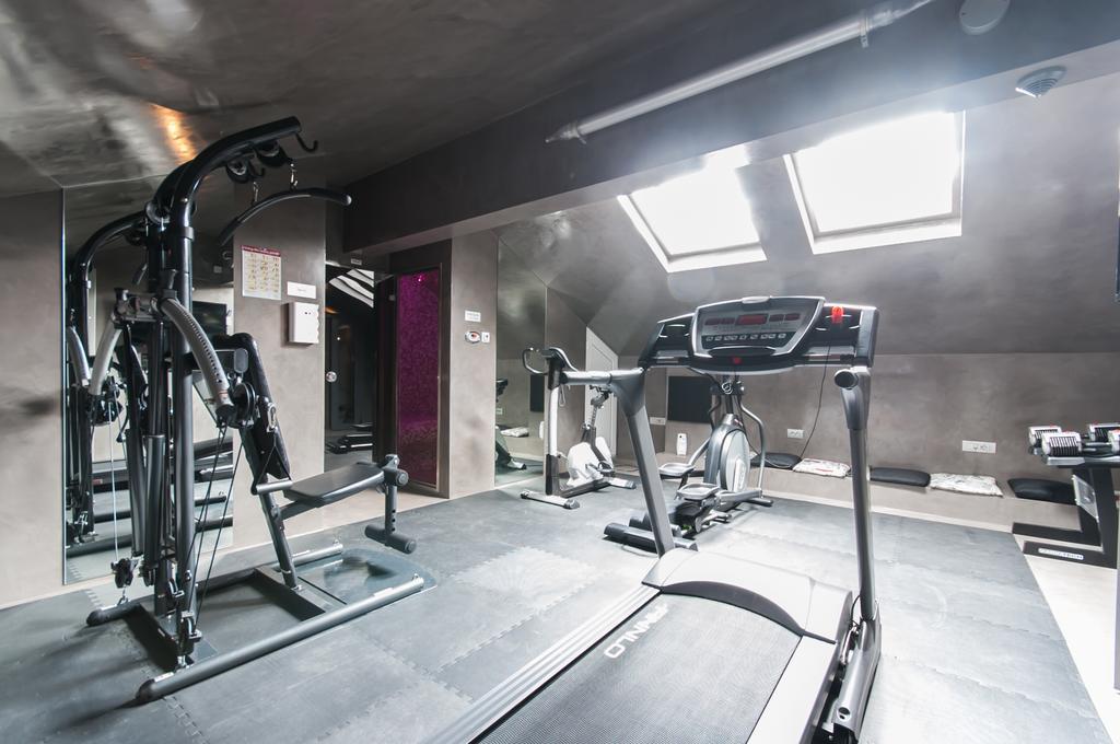 Hotel Hemera Подгорица Экстерьер фото The gym at the hotel